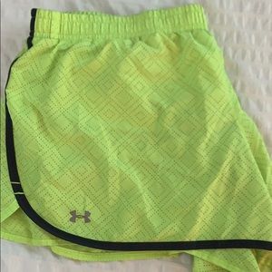 UNDER ARMOUR Women Shorts